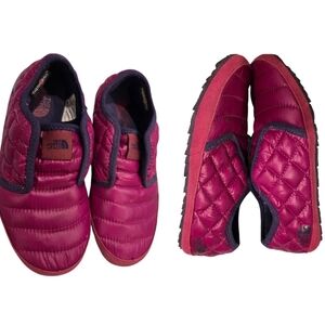 The North Face Fuchsia Thermoball  Slip-Ons Sz 5 Us